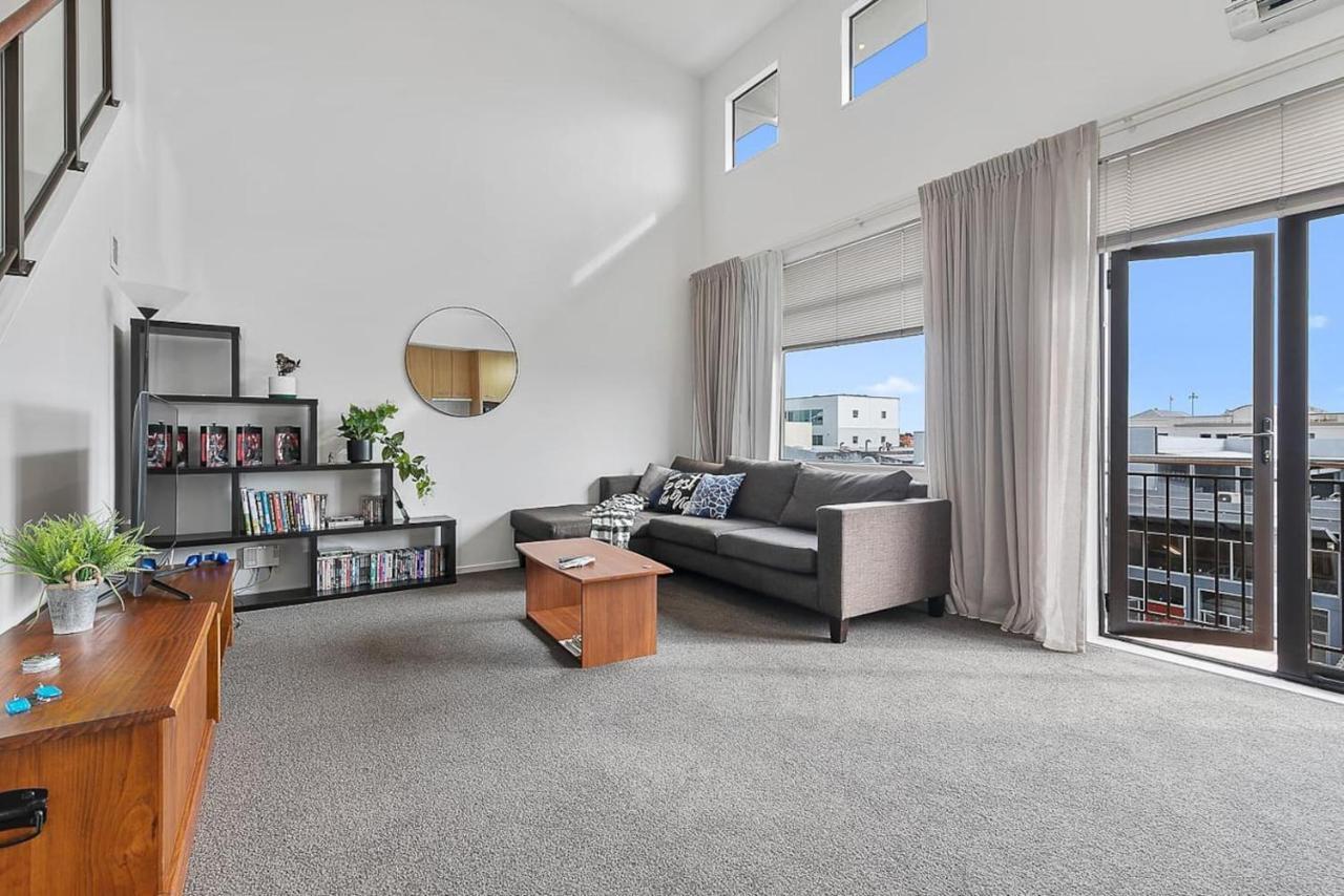 Roomy High-Ceiling Loft Apartment - Free Parking! Auckland Exterior foto